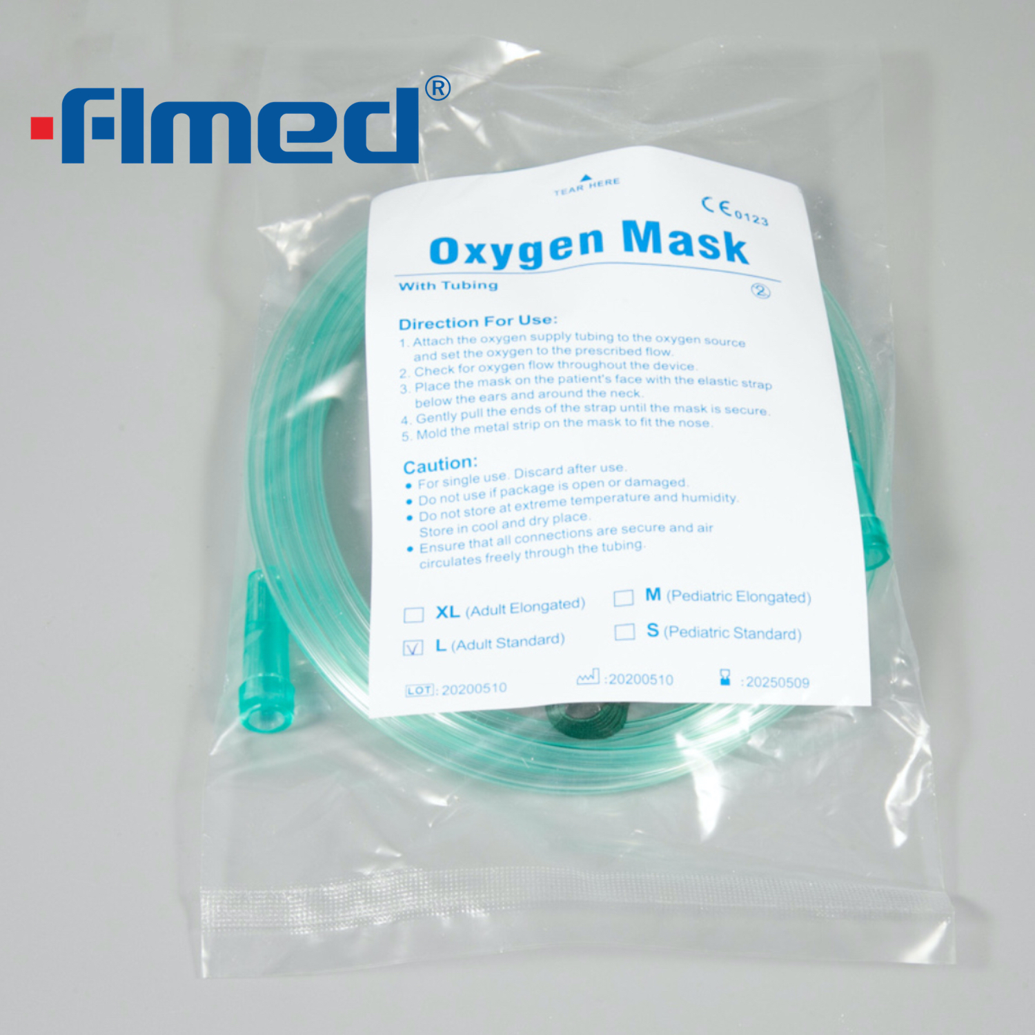 Pediatrik tek kullanımlık oksijen maskeleri boru